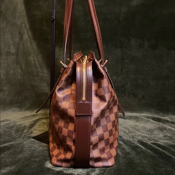 Louis Vuitton Damier Ebene Chelsea Tote - Picture 2 of 10